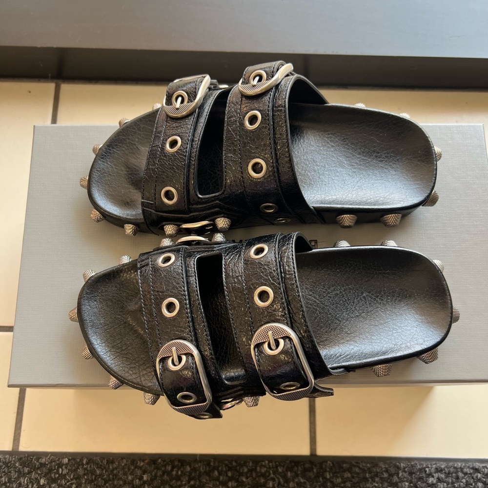 Balenciaga Cagole Studded Leather Sandal 👽 - Picture 5 of 12